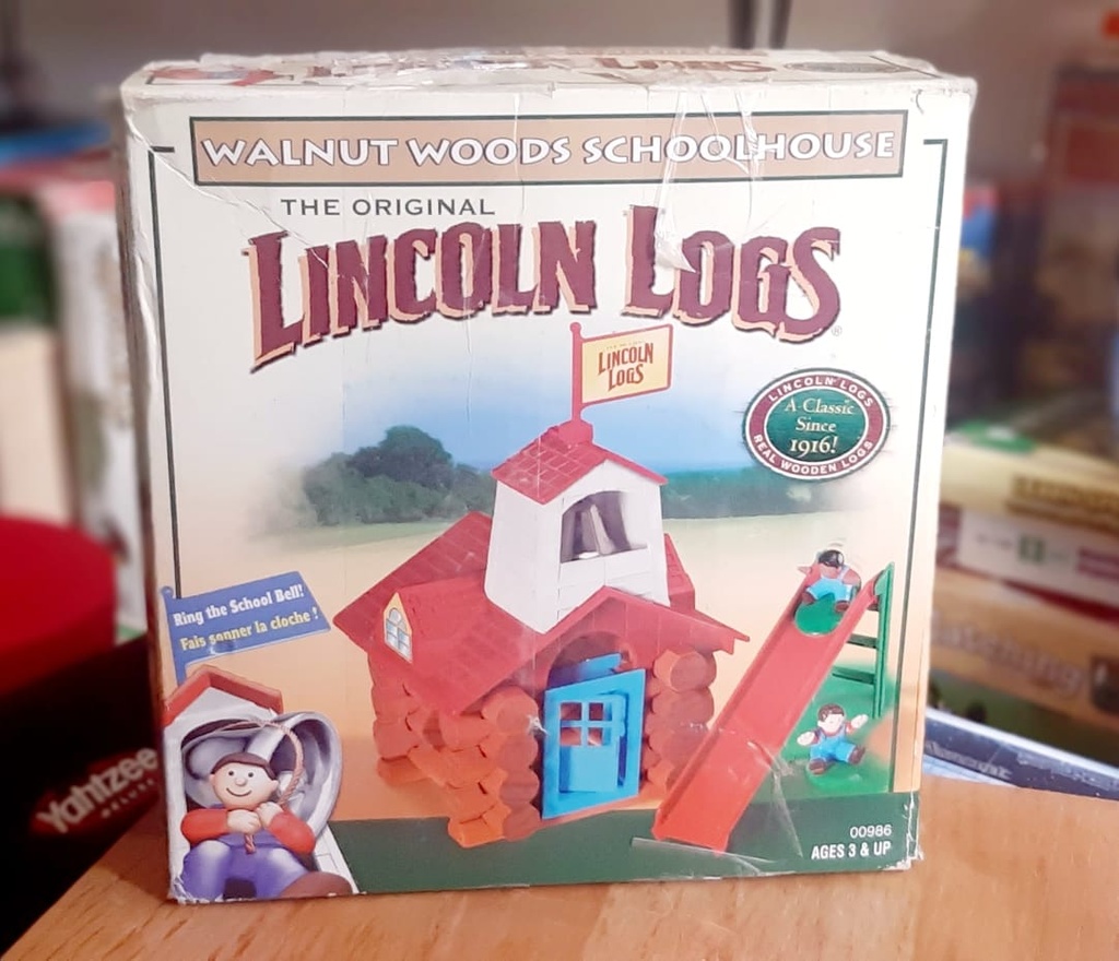 Lincoln Logs: Walnut Woods Schoolhouse